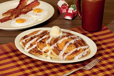 Cracker Barrel Holiday Menu 2026